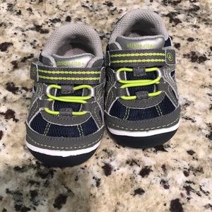 Stride Rite Boy Shoes Size 3M